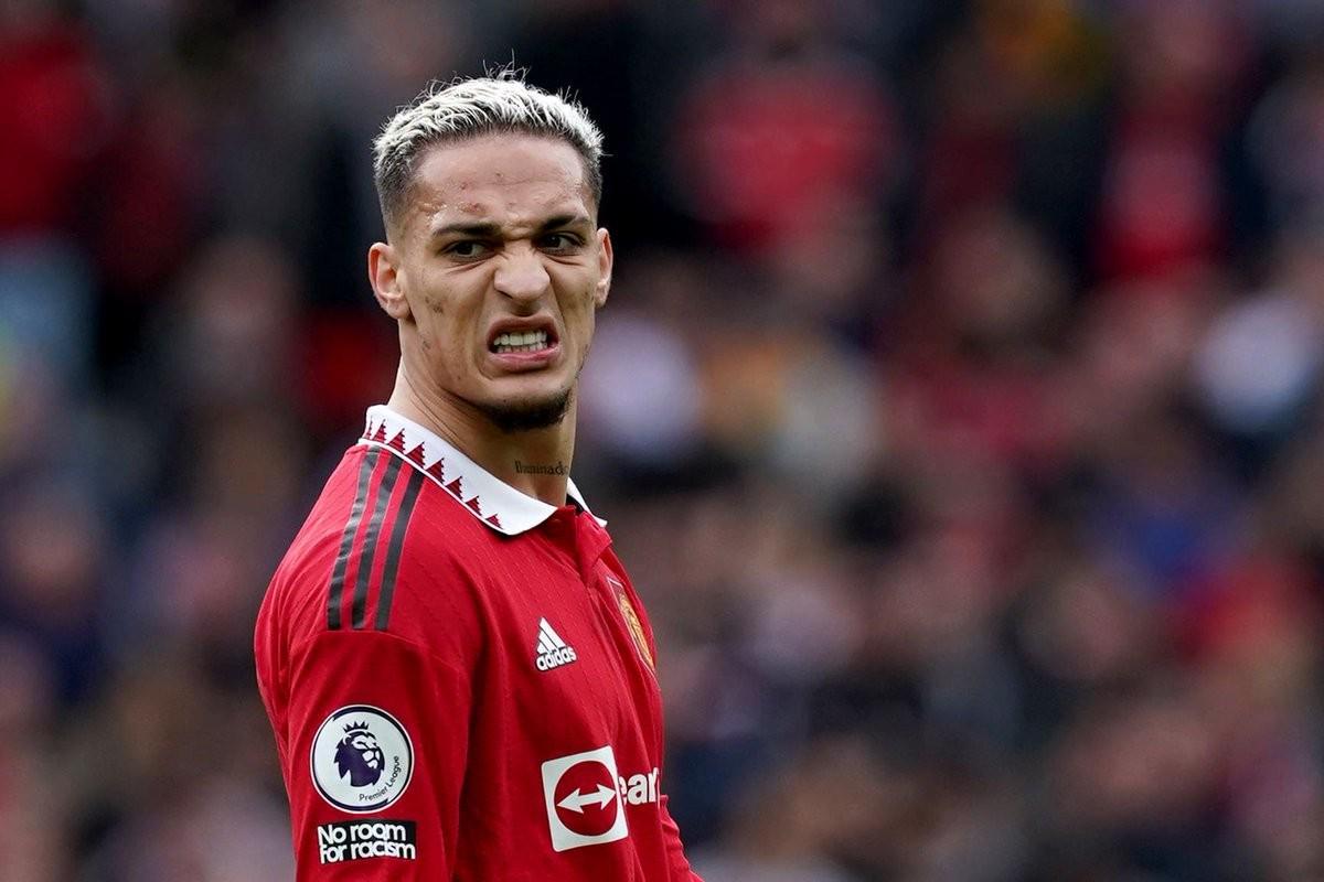 aoke-记者：继续和贝蒂斯谈判，安东尼经纪人现在正在塞维利亚