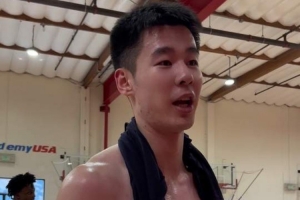 同曦GM晒赴美考察视频：关注一下林葳的夏联 选几个好的外援回来